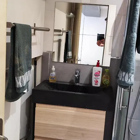Meuble 27 M² Nimes